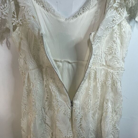 5 for $25🔥Motherhood Maternity Lace Cold Shoulder Maternity Dress Small- New - Picture 3 of 9